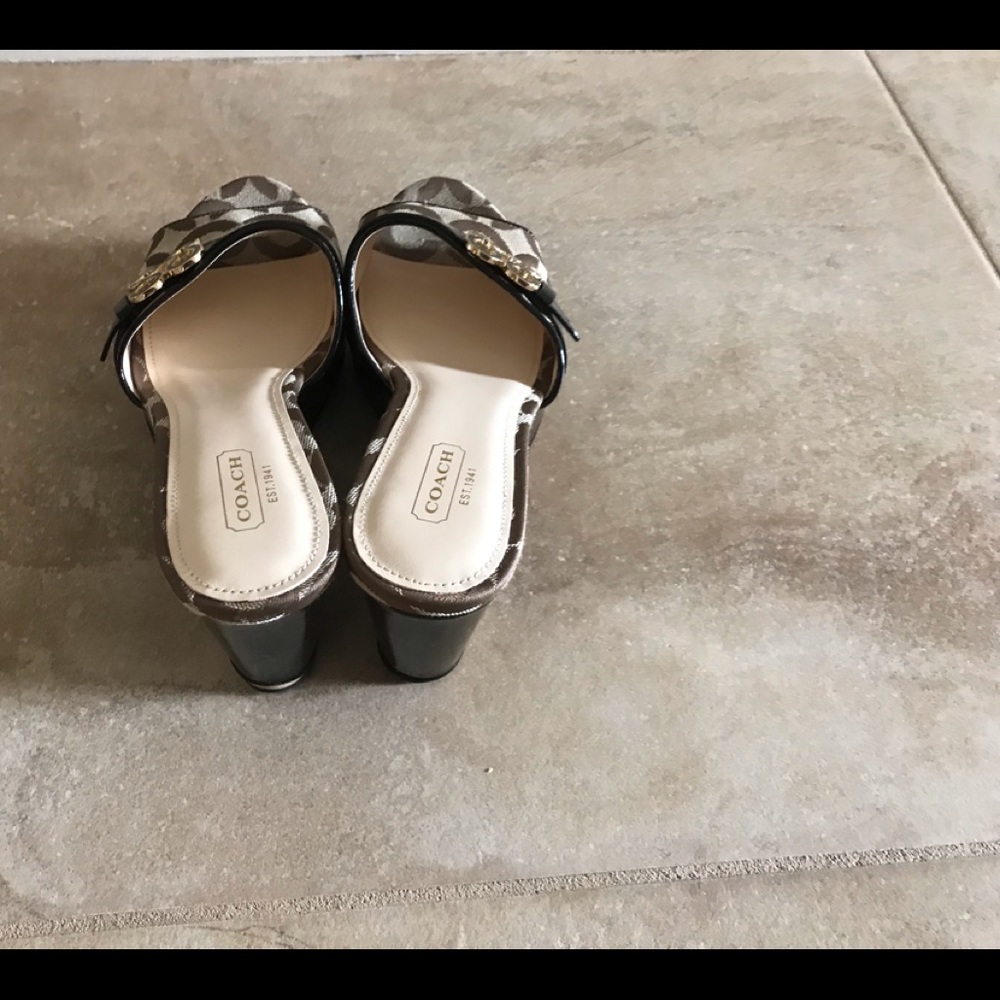 COACH {WEDGE HEEL} SHOES - Picture 5 of 7